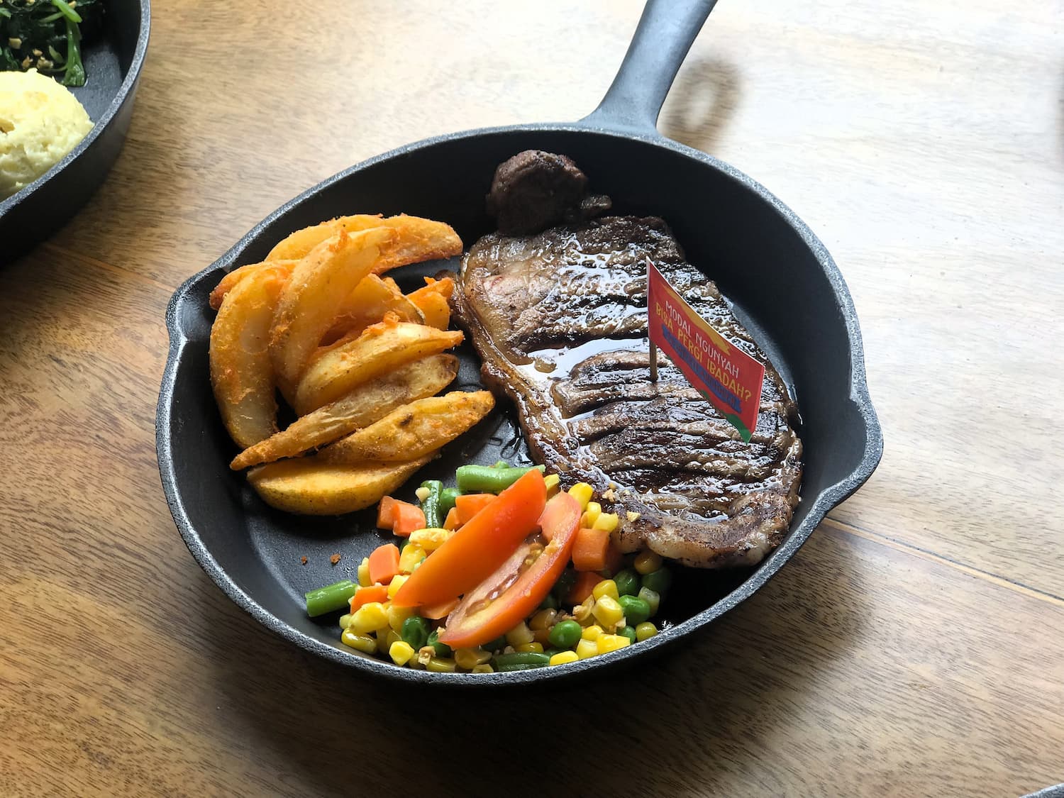 Holycow! - DOKU.Promo