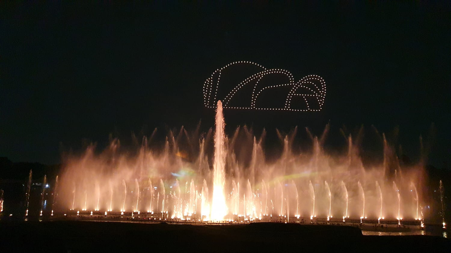 Pertunjukan Air Mancur di TMII, Jakarta Timur - DOKU.Promo