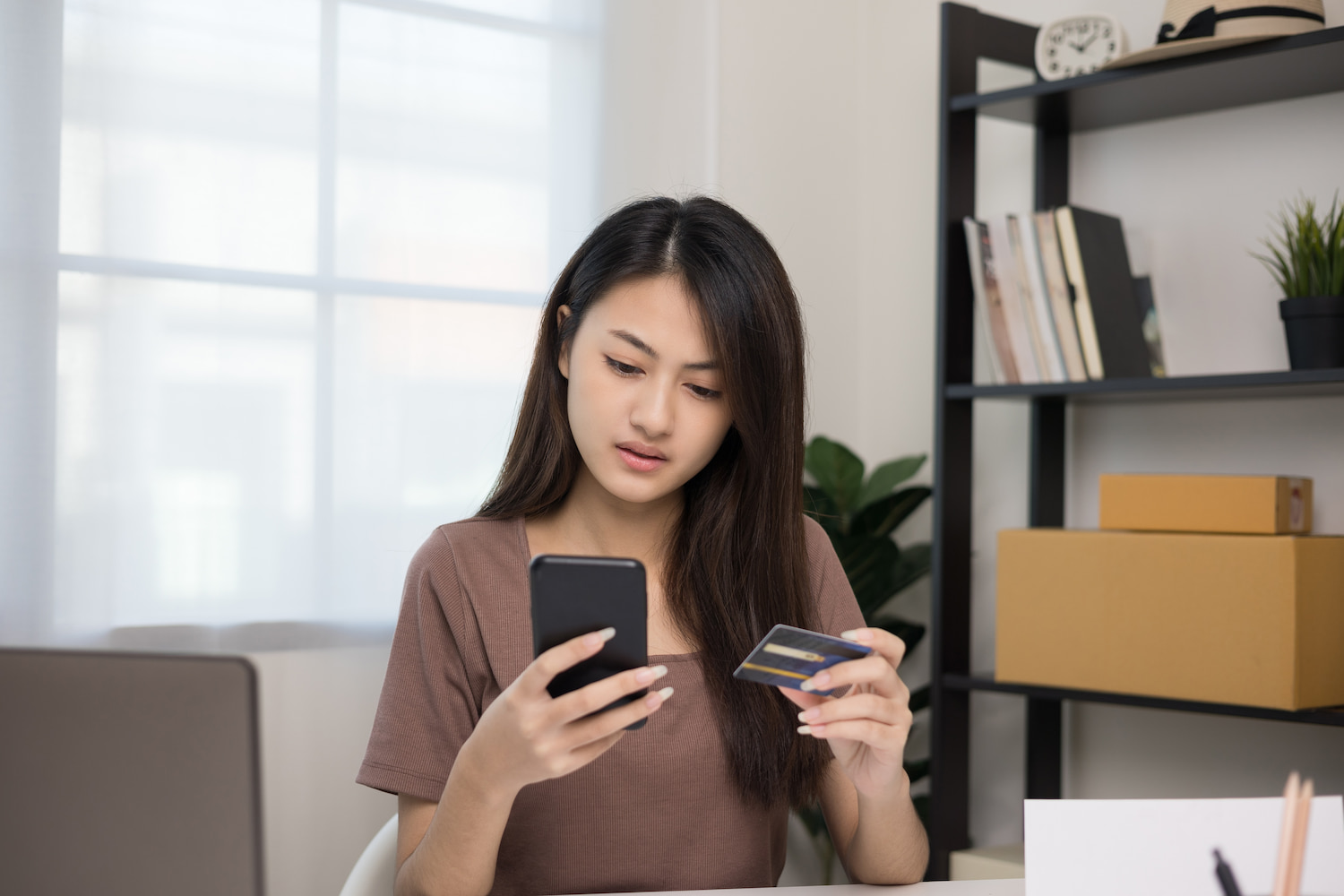 Waspada Penipuan! 12 Tips Belanja Online Agar Tidak Tertipu