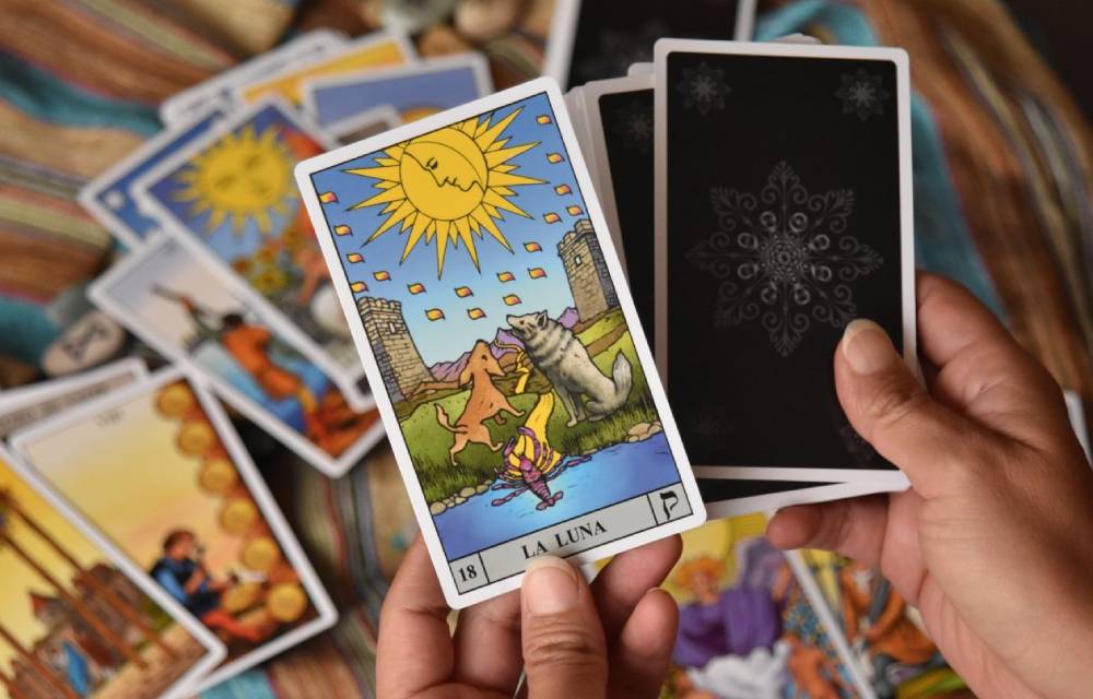 Zodiak Gemini Cocok dengan Siapa? Kenali Karakter dan Jodohnya