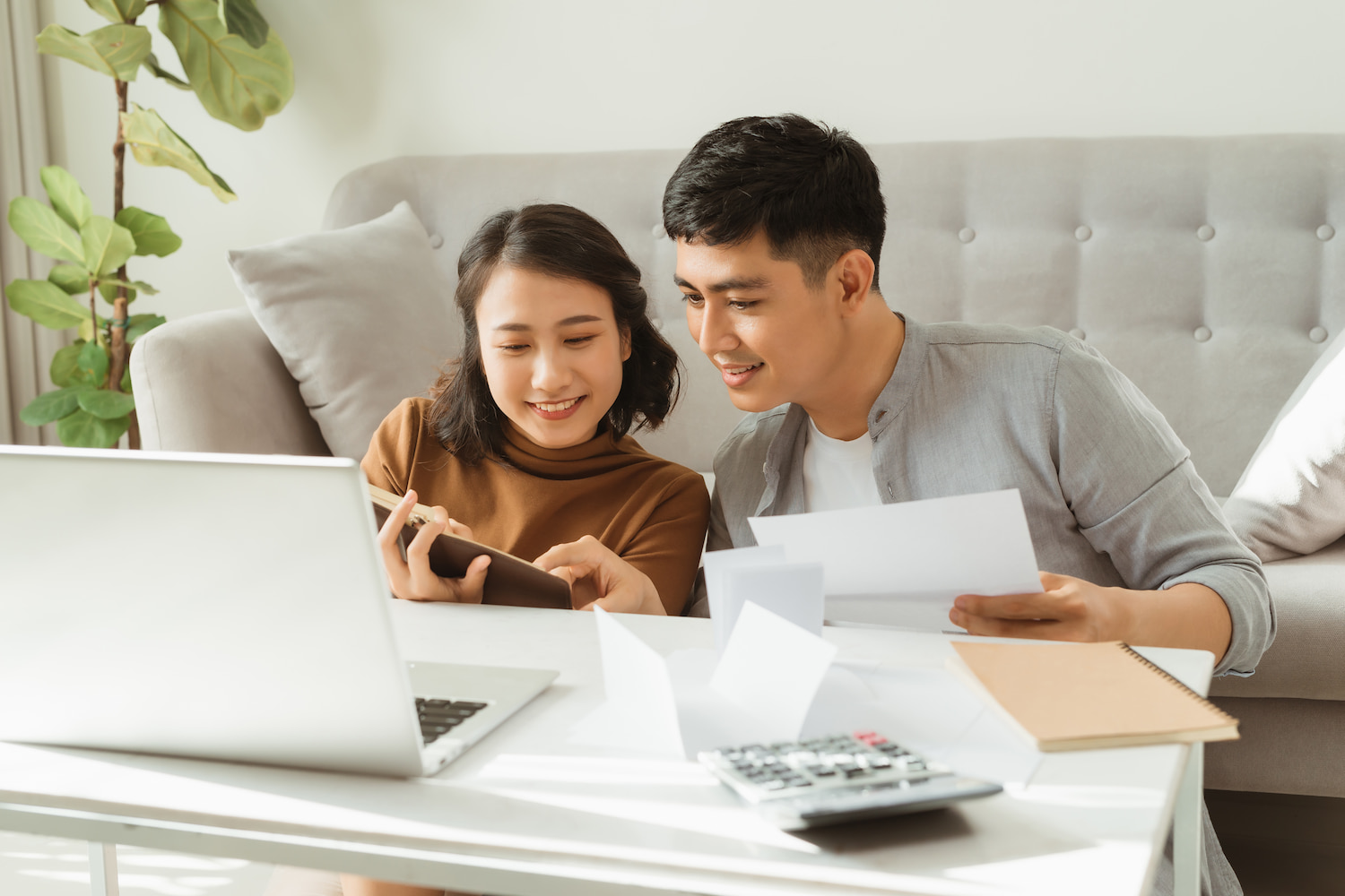 Cara Mengatur Keuangan Rumah Tangga Anti Stres di Tengah Harga Naik