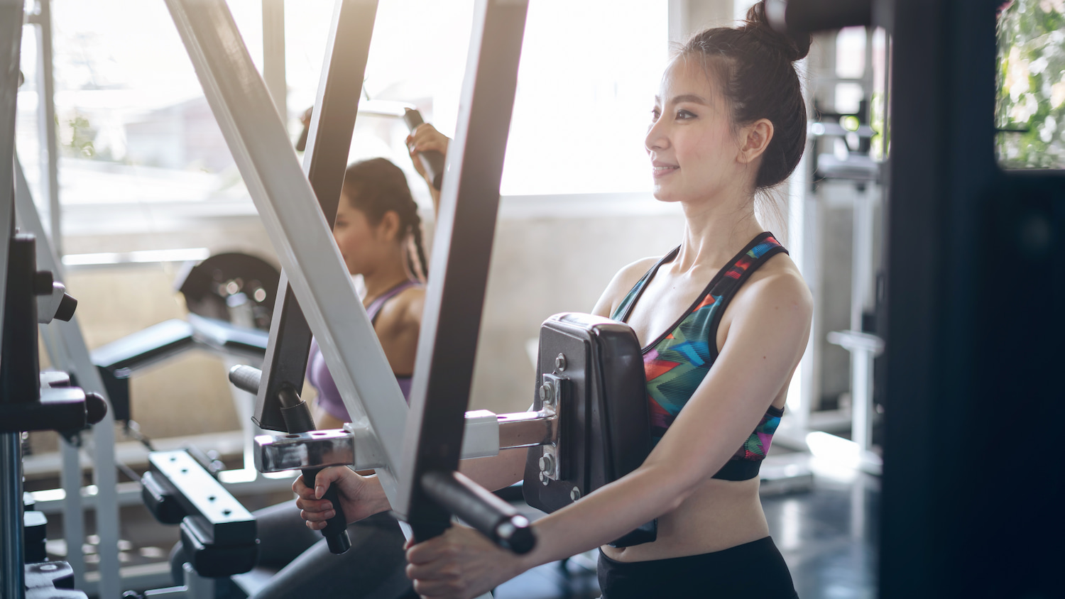 Olahraga Nyaman dan Percaya Diri di Gym Wanita - DOKU.Promo