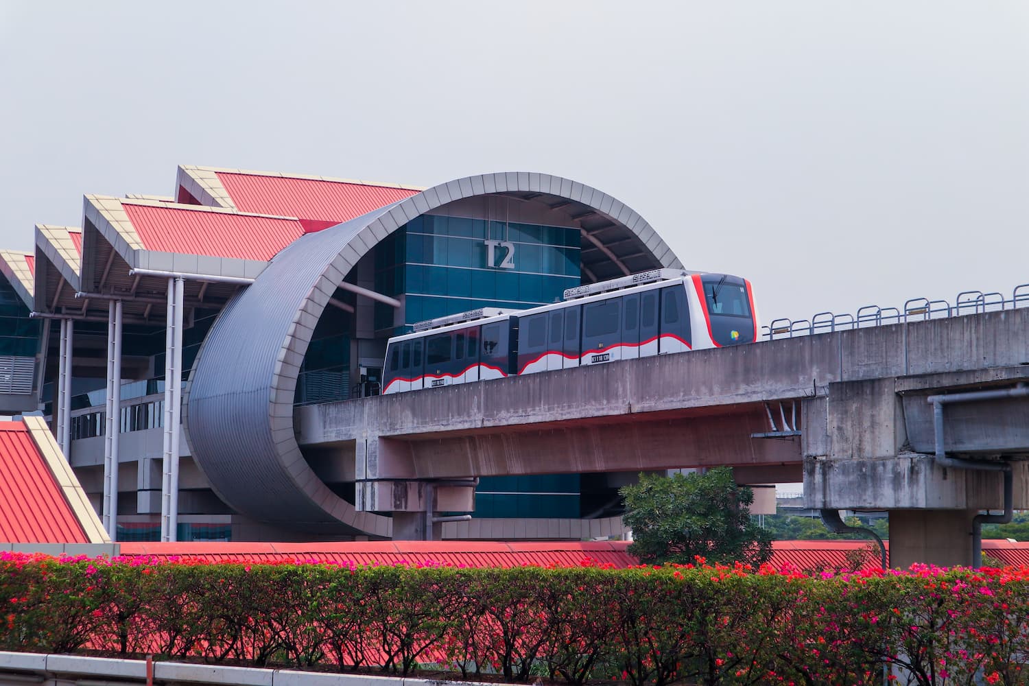Naik Pesawat Anti Telat! Ini Cara Naik Kereta Bandara Nggak Pake Nyasar