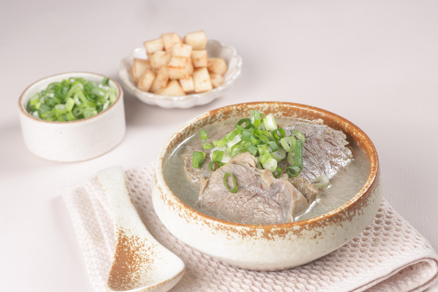 Seolleongtang - DOKU.Promo