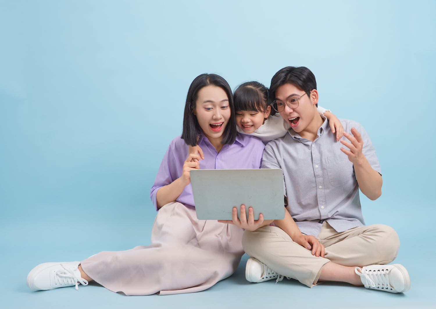 Mulai Gaya Hidup Cerdas di Dunia Digital - DOKU.Promo