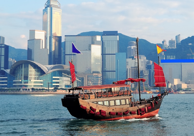 Liburan ke Hong Kong Sekalian Photoshoot? Budget 5.8 JT Cukup Kok!