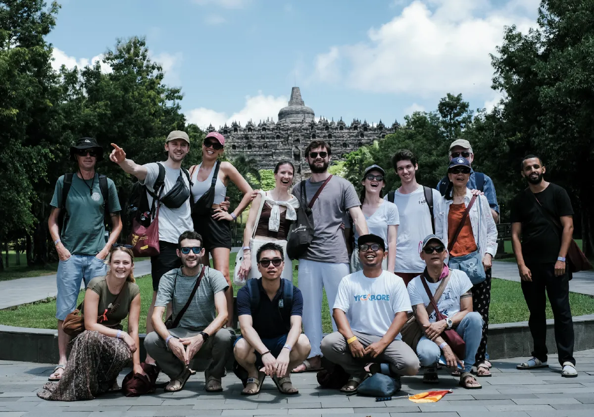 Open Trip Borobudur & Prambanan with English Guide, Discount 50%
