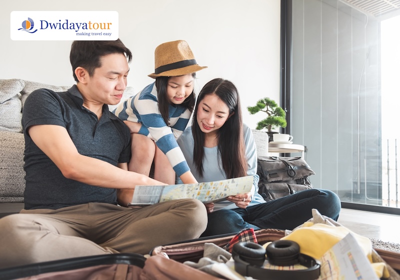 Travel Tenang, Asuransi Hemat Hingga 50%! di Dwidaya Tour